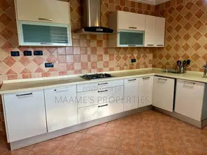 Furnished 3bdrm Apartment in Airport Residential Area for rent