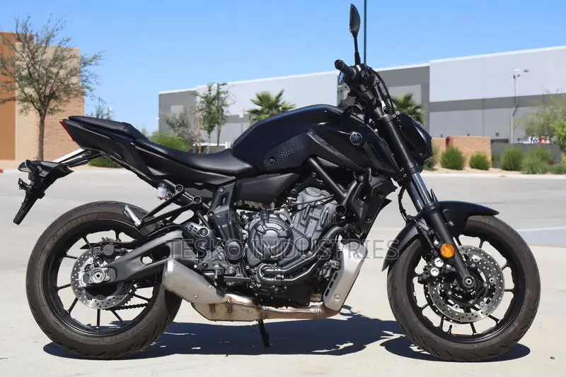 Yamaha 2024 Black