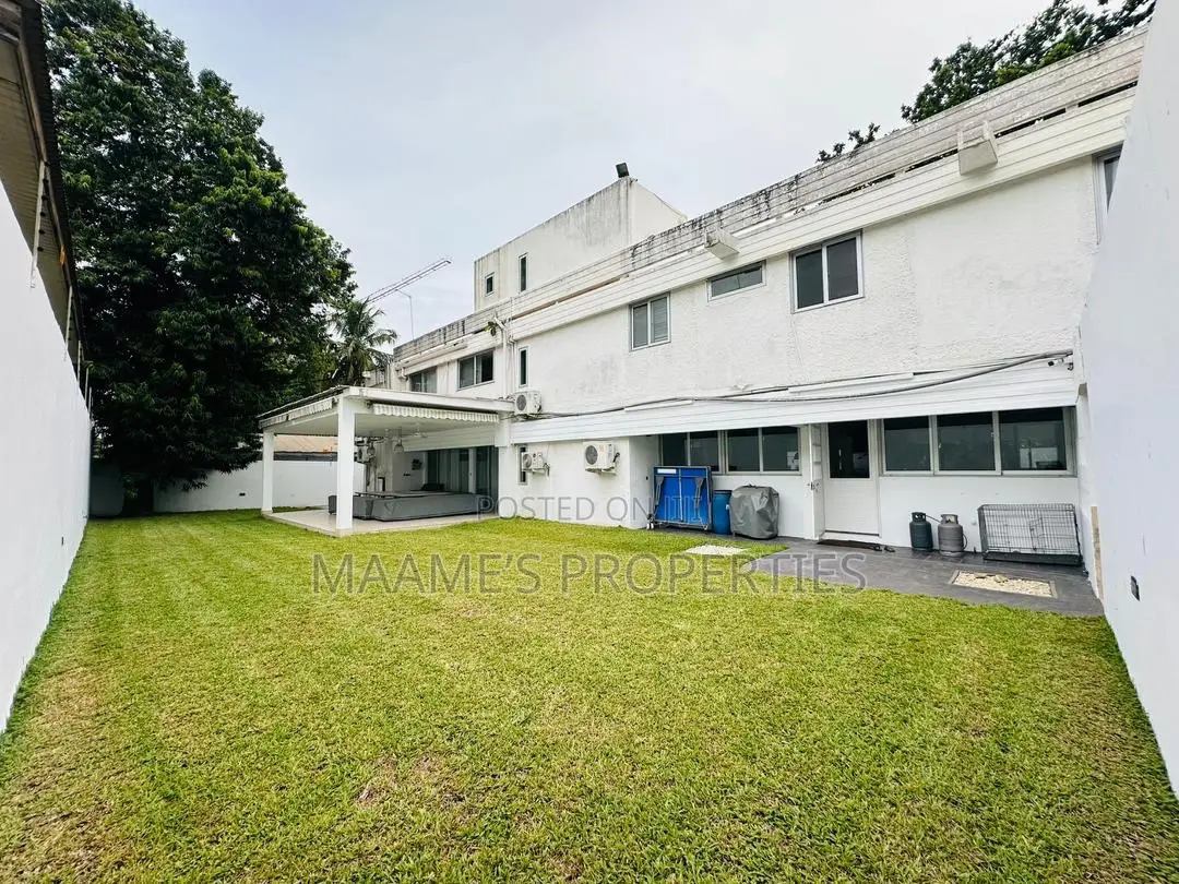 6bdrm Villa in Cantonments for rent
