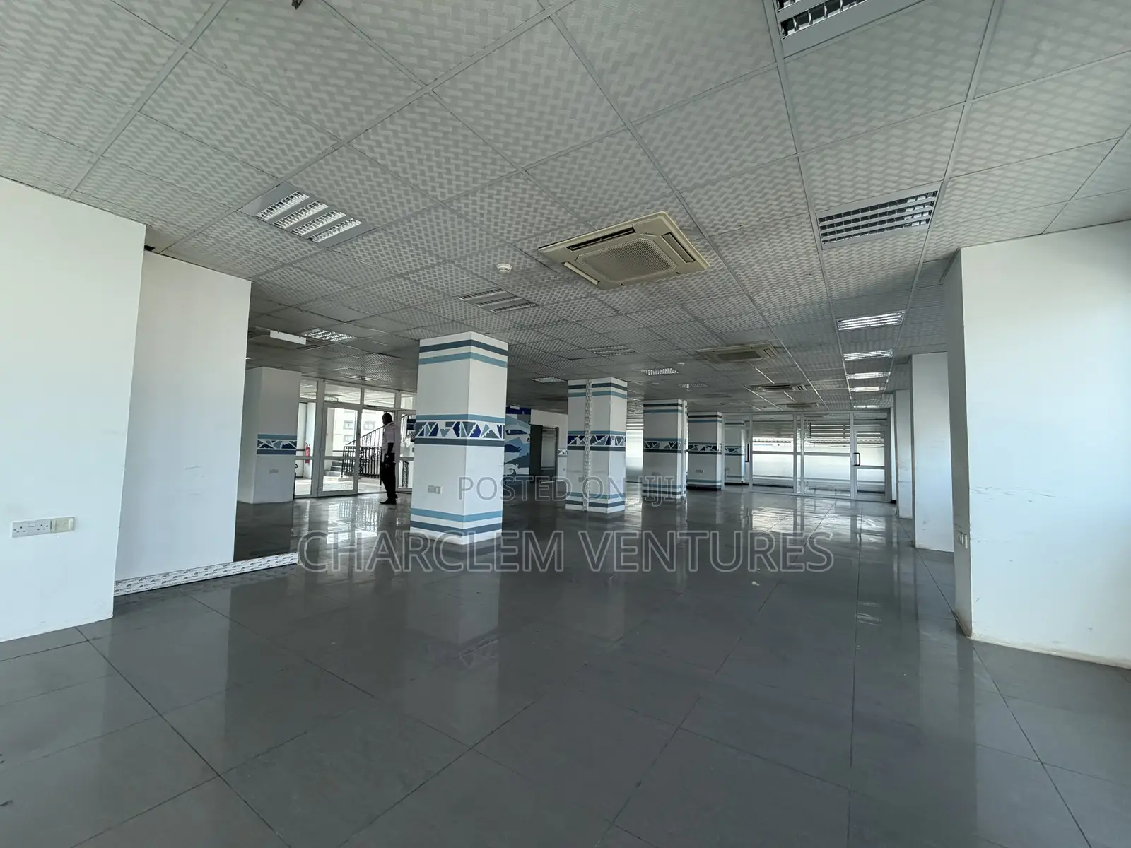 Commercial Property for Rent Sale at Airport Commercial Area