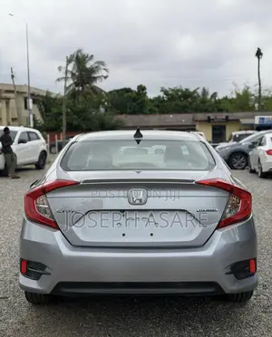 Honda CR-V Touring 4dr SUV (1.5L 4cyl CVT) 2017