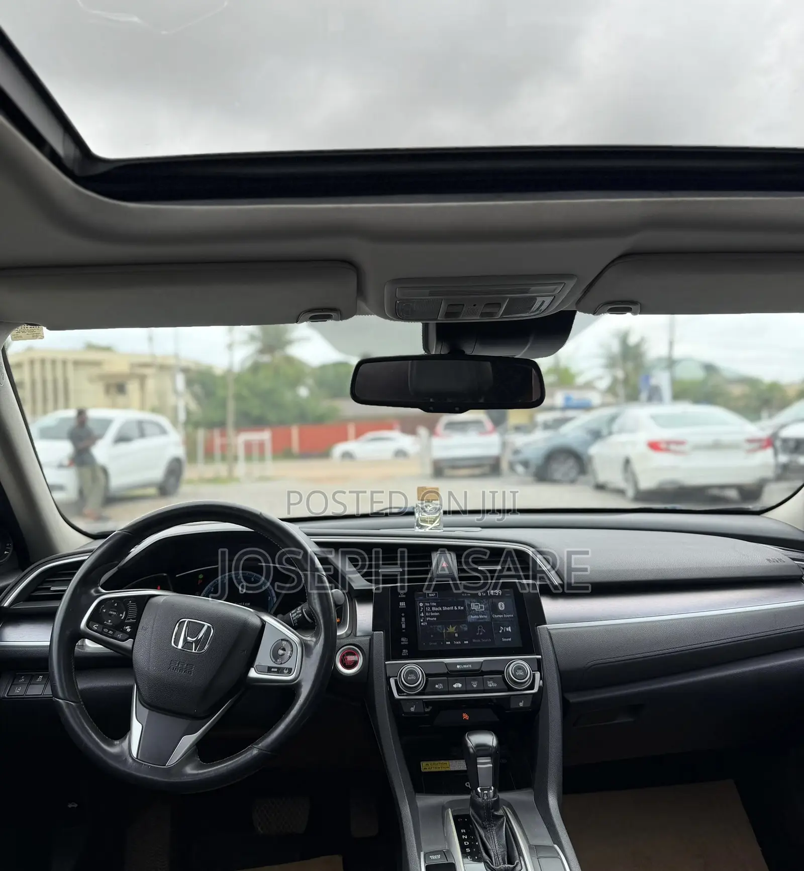 Honda CR-V Touring 4dr SUV (1.5L 4cyl CVT) 2017