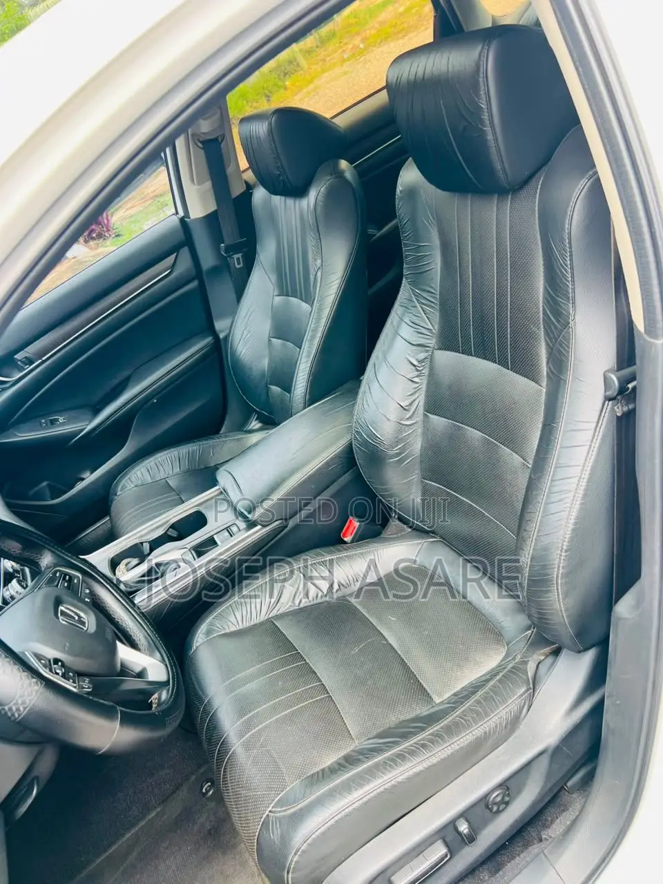 Honda Accord Touring 2.0T 2018 White