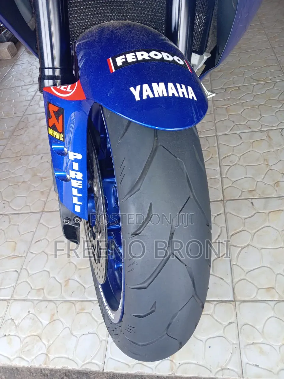 Yamaha R1 2025 Blue