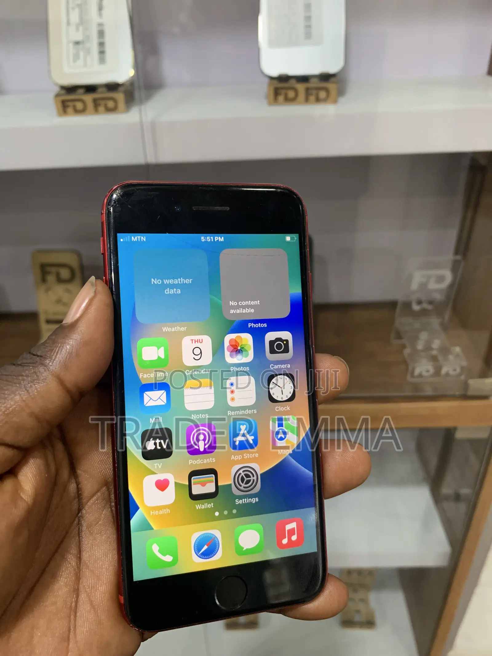 Apple iPhone 8 64 GB Red