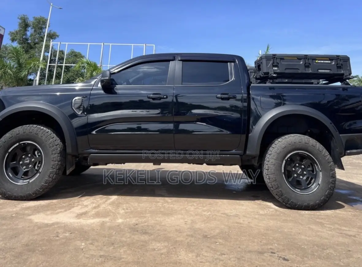 Ford Ranger Raptor 4WD SuperCrew 5' Box 2025 Black