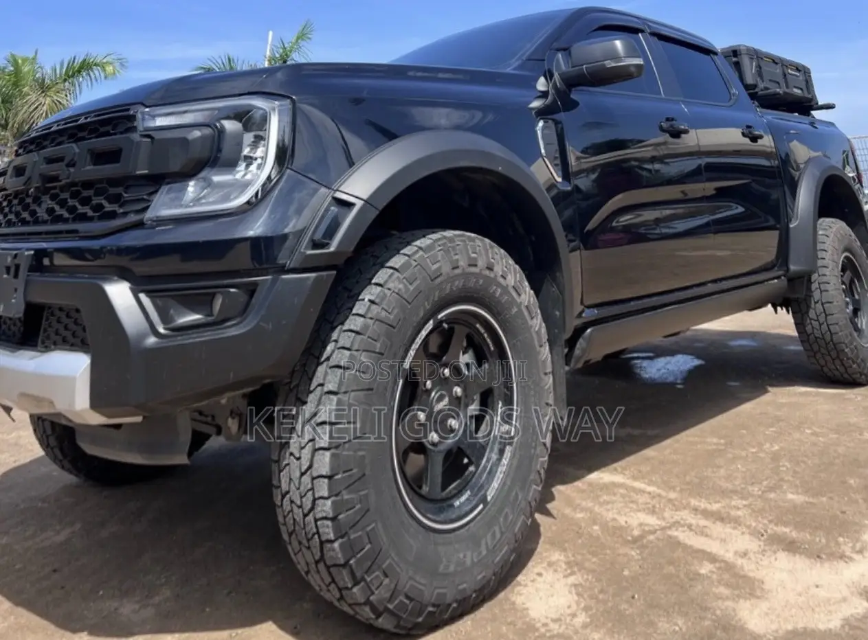 Ford Ranger Raptor 4WD SuperCrew 5' Box 2025 Black