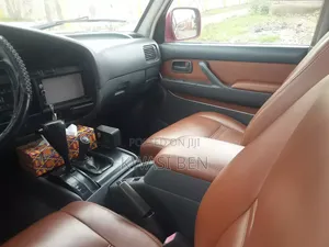 Toyota Land Cruiser 2005 Brown