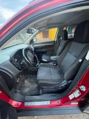 Mitsubishi Outlander 2016 Red