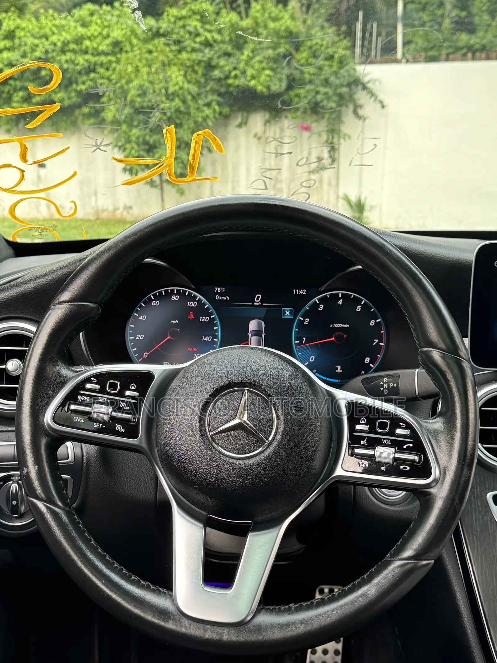 Mercedes-Benz C300 2020 Gold