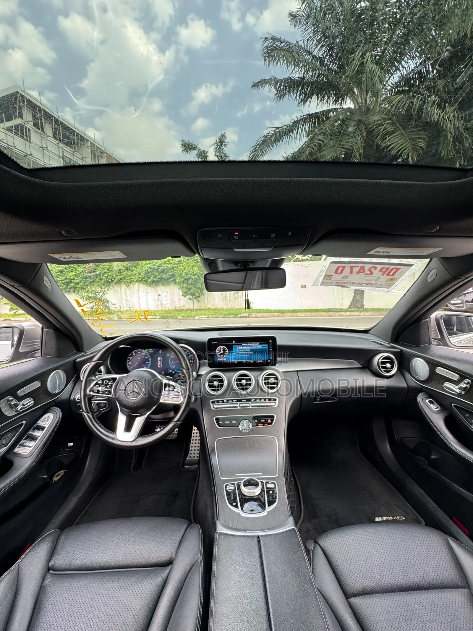 Mercedes-Benz C300 2020 Gold