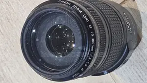 Canon Ef 70-300mm F/4-5.6 Is Usm Telephoto Zoom Lens