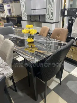 An Eye Catching Dining Sets With 6seats