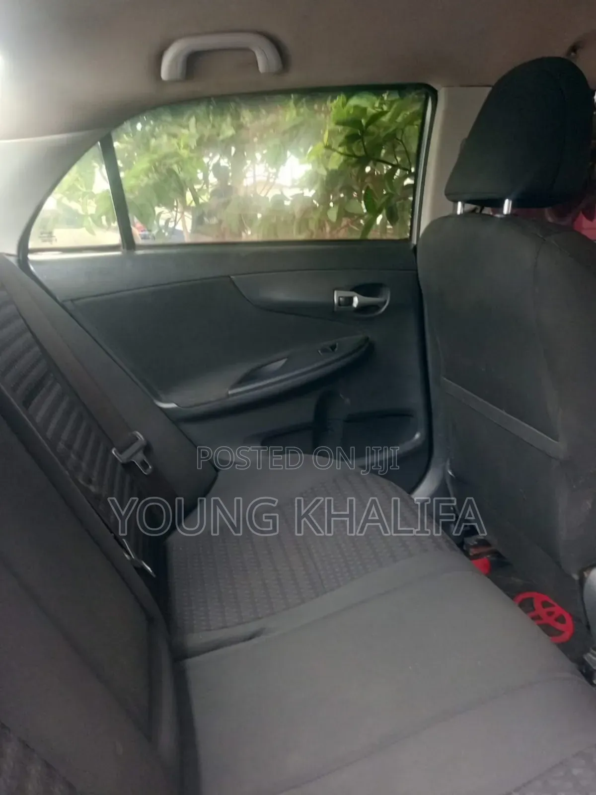 Toyota Corolla 2010 Silver