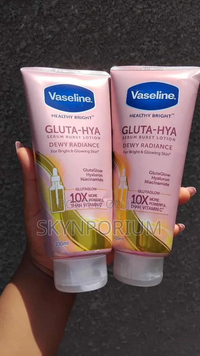 Vaseline Gluta Hya Dewy Radiance Lotion