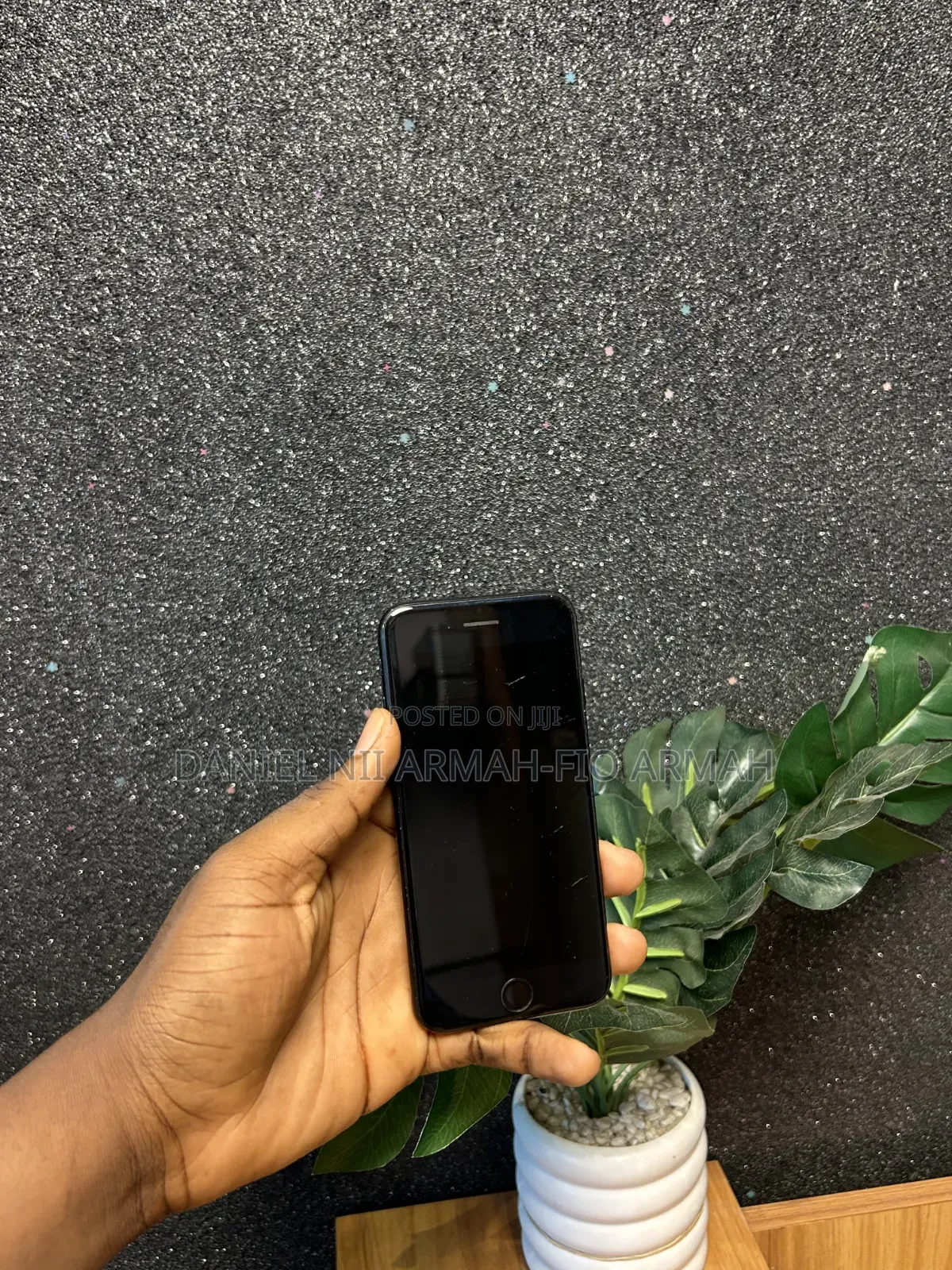 Apple iPhone SE (2020) 128 GB Black