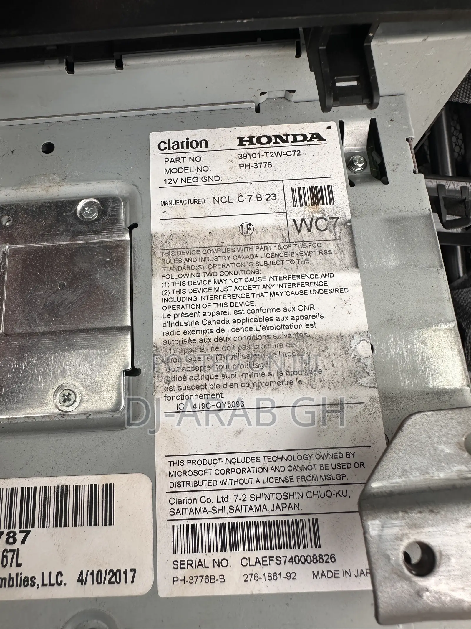 Honda Cr-v/Civic 2016-2018 Factory Radio With Rear Monitor - Clarion