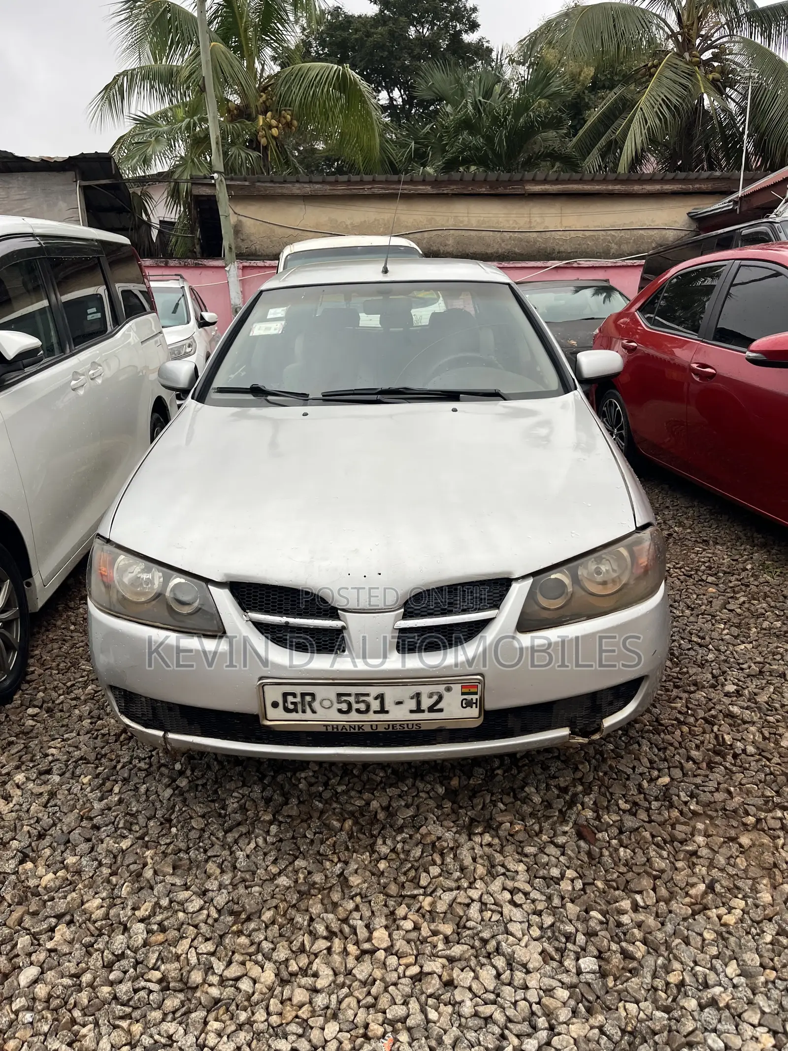 Nissan Almera Tino 2004 Silver