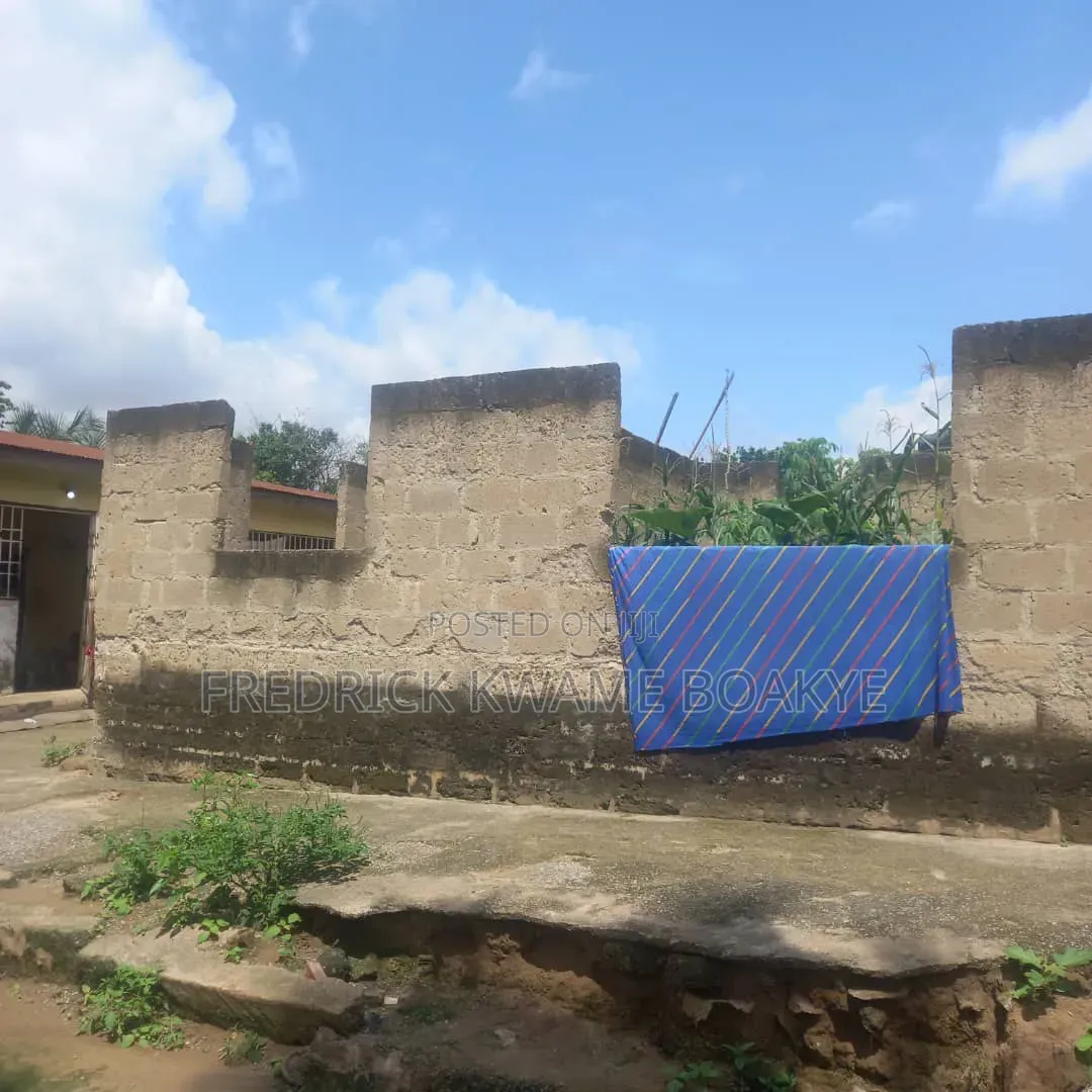 3bdrm House in Brother K Estate, Kumasi Metropolitan for sale