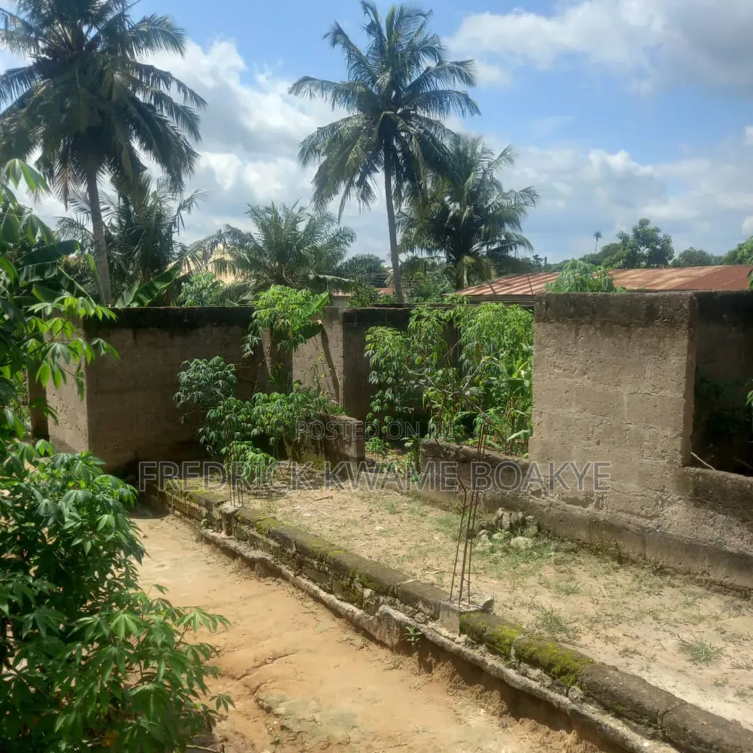 3bdrm House in Brother K Estate, Kumasi Metropolitan for sale
