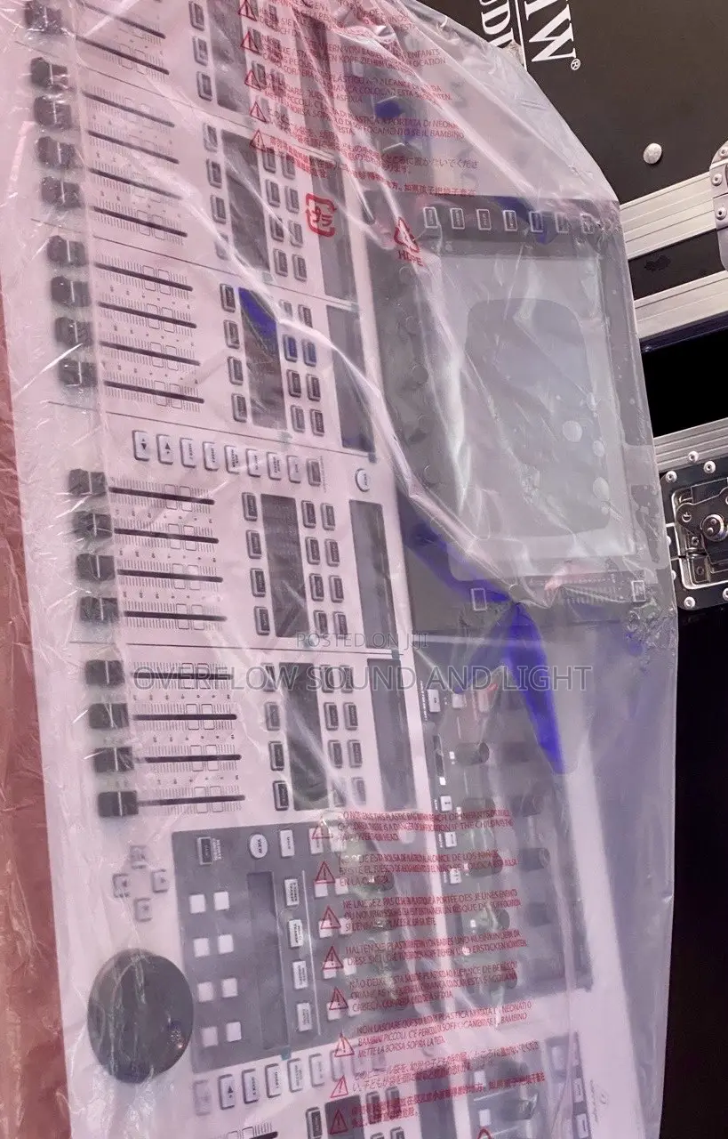 Behringer Wing 48 Channels Digital Mixer