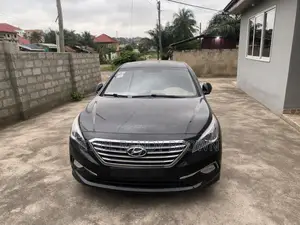 Hyundai Sonata Sport 2.0T Sedan FWD (2.0L 4cyl 6A) 2017 Black