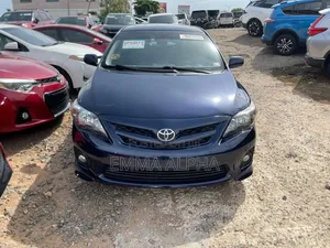 Toyota Corolla 2013 Blue