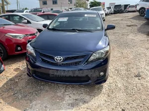 Toyota Corolla 2013 Blue