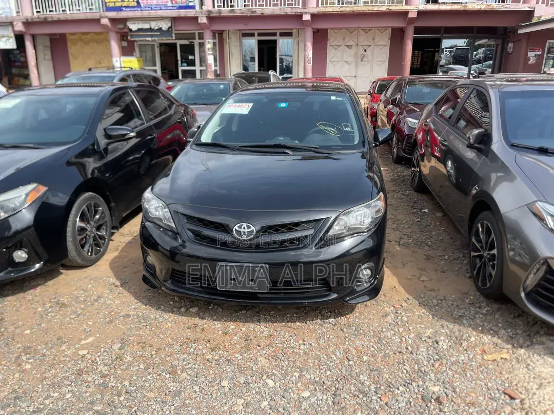 Toyota Corolla 2013 Blue