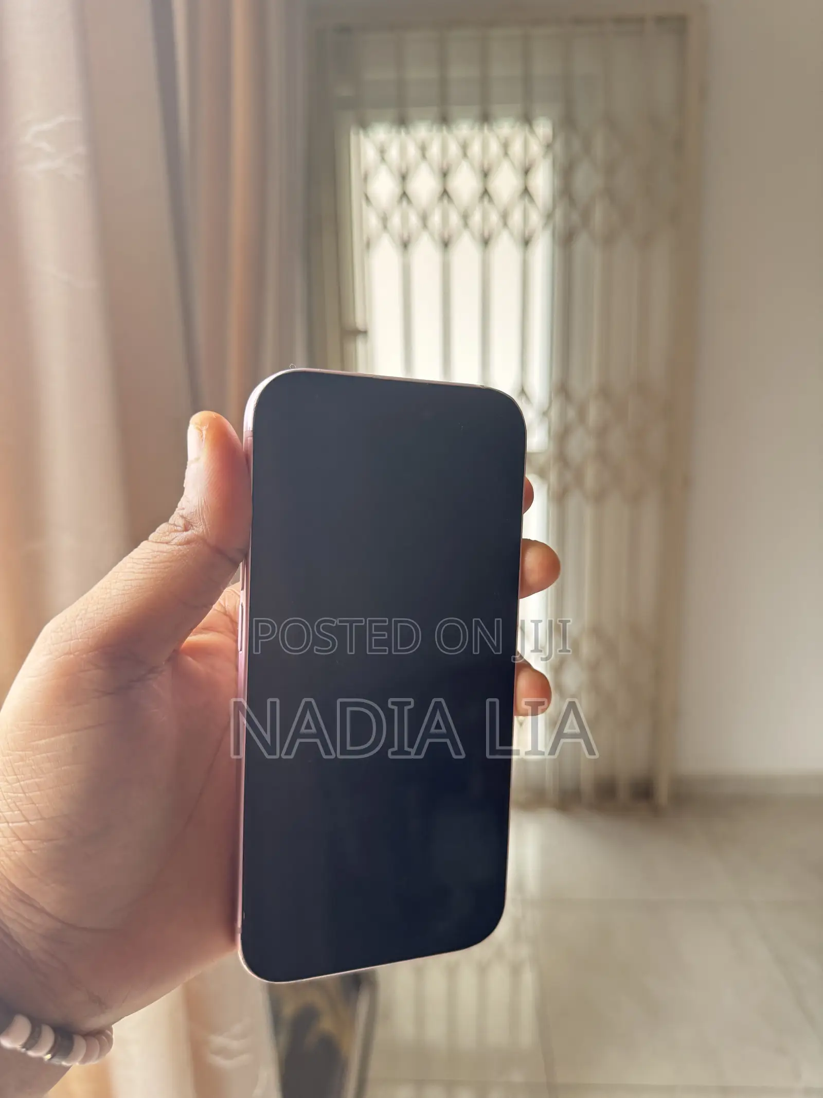 Apple iPhone 15 128 GB Pink