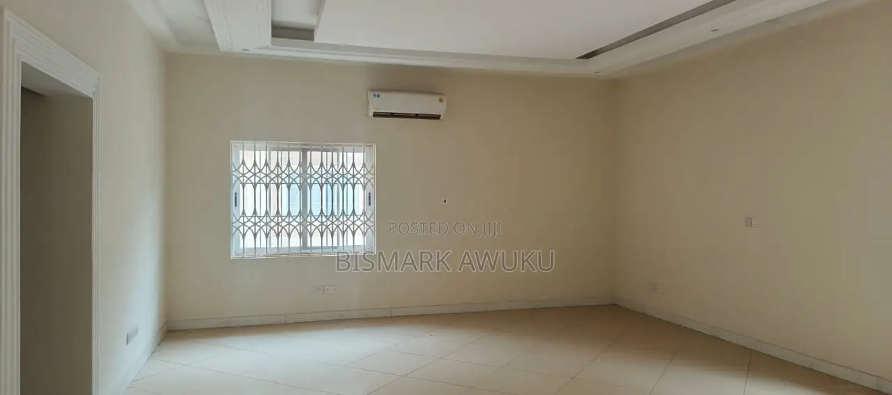 6bdrm House in East Legon for rent