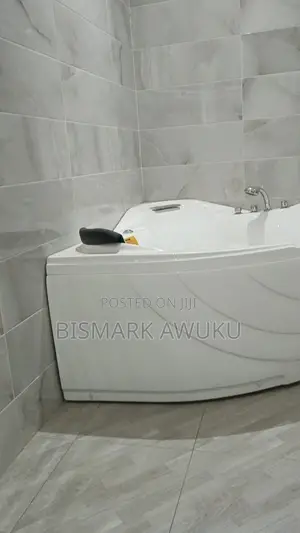 6bdrm House in East Legon for rent