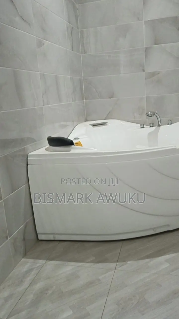 6bdrm House in East Legon for rent