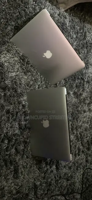 Laptop Apple MacBook Air 2017 8GB Intel Core i5 SSHD (Hybrid) 256GB