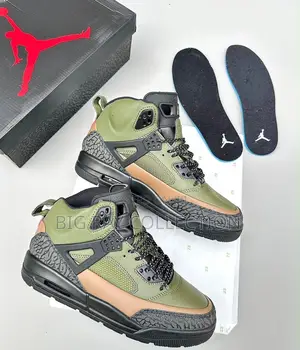 Air Jordan Winterized Sneaker