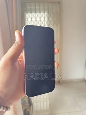 Apple iPhone 15 128 GB Pink