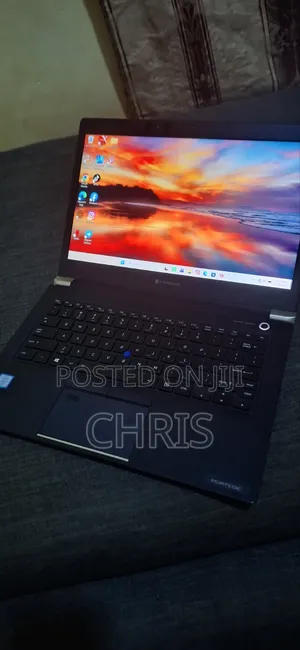 Laptop Toshiba Dynabook t552 8GB Intel Core i5 SSD 256GB