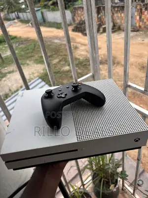 Xbox One S
