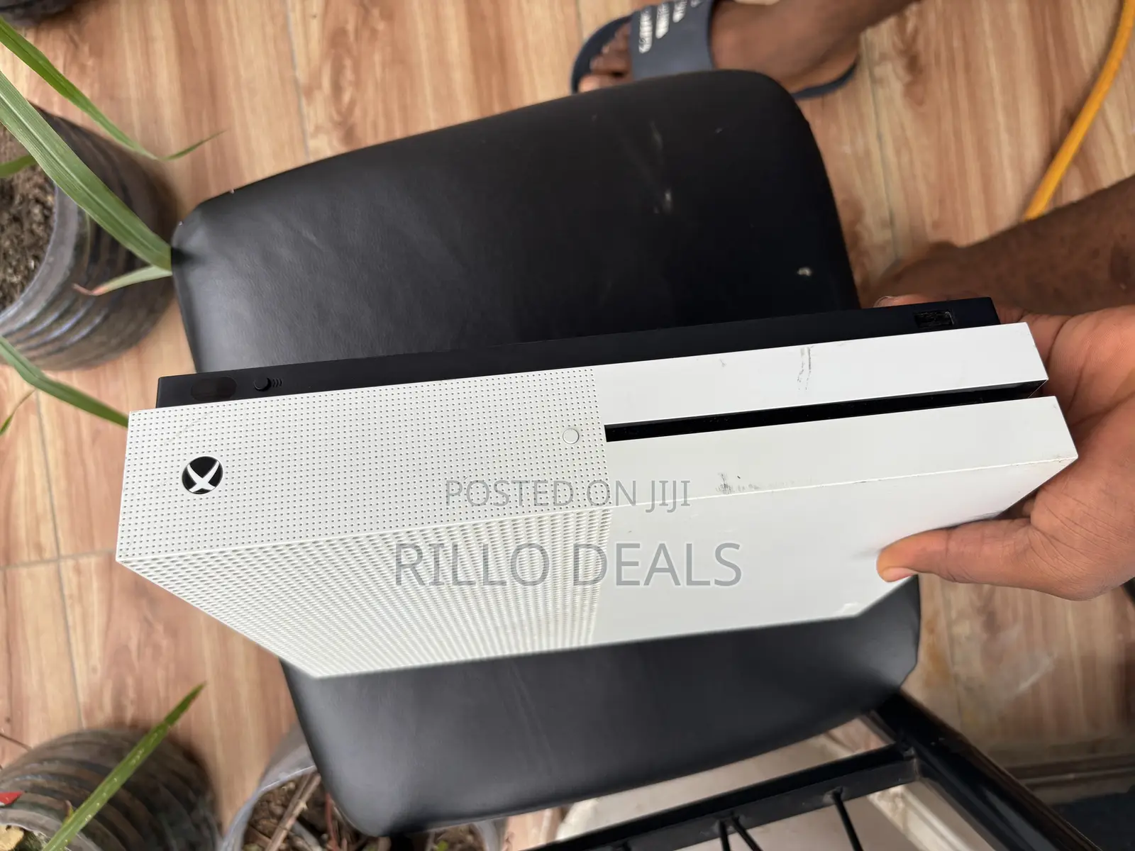 Xbox One S