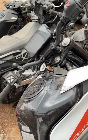 KTM 2021 White