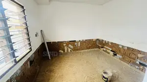 Studio Apartment in Lake Side Estate for rent