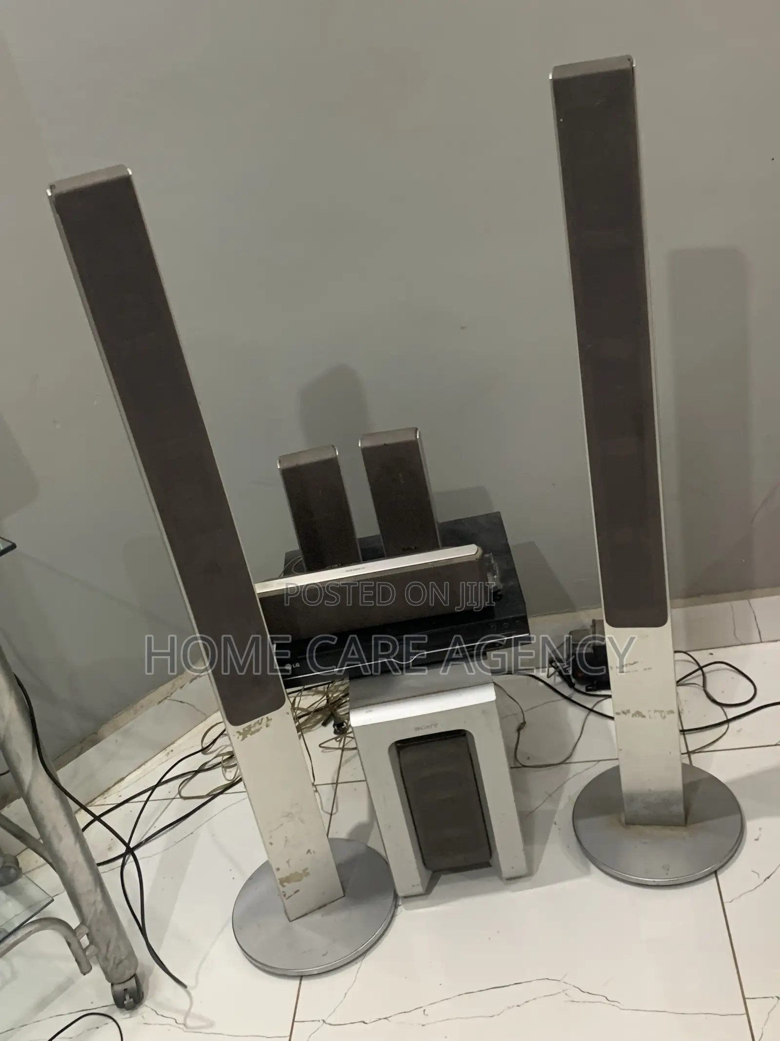 LG DVD and USB Player