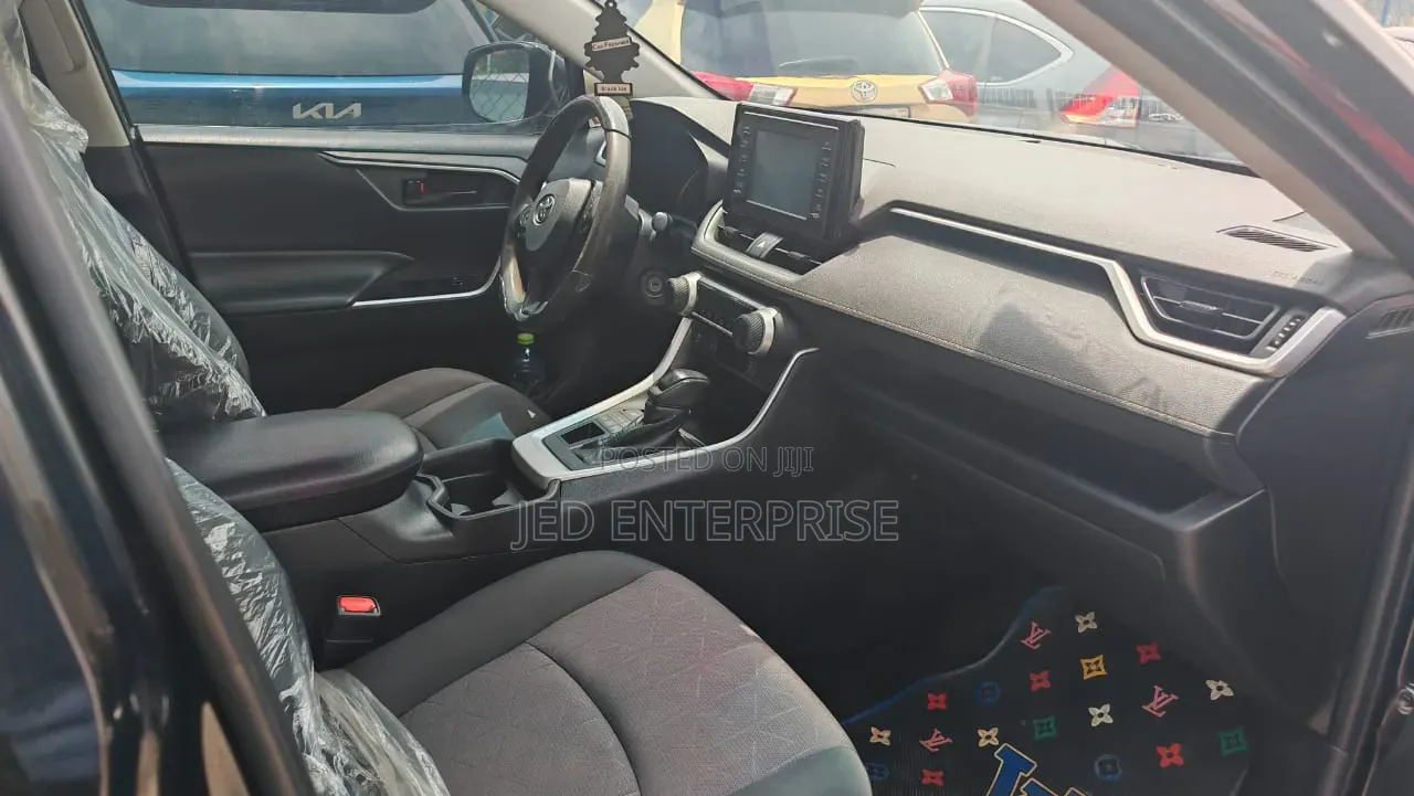 Toyota RAV4 2020 Black