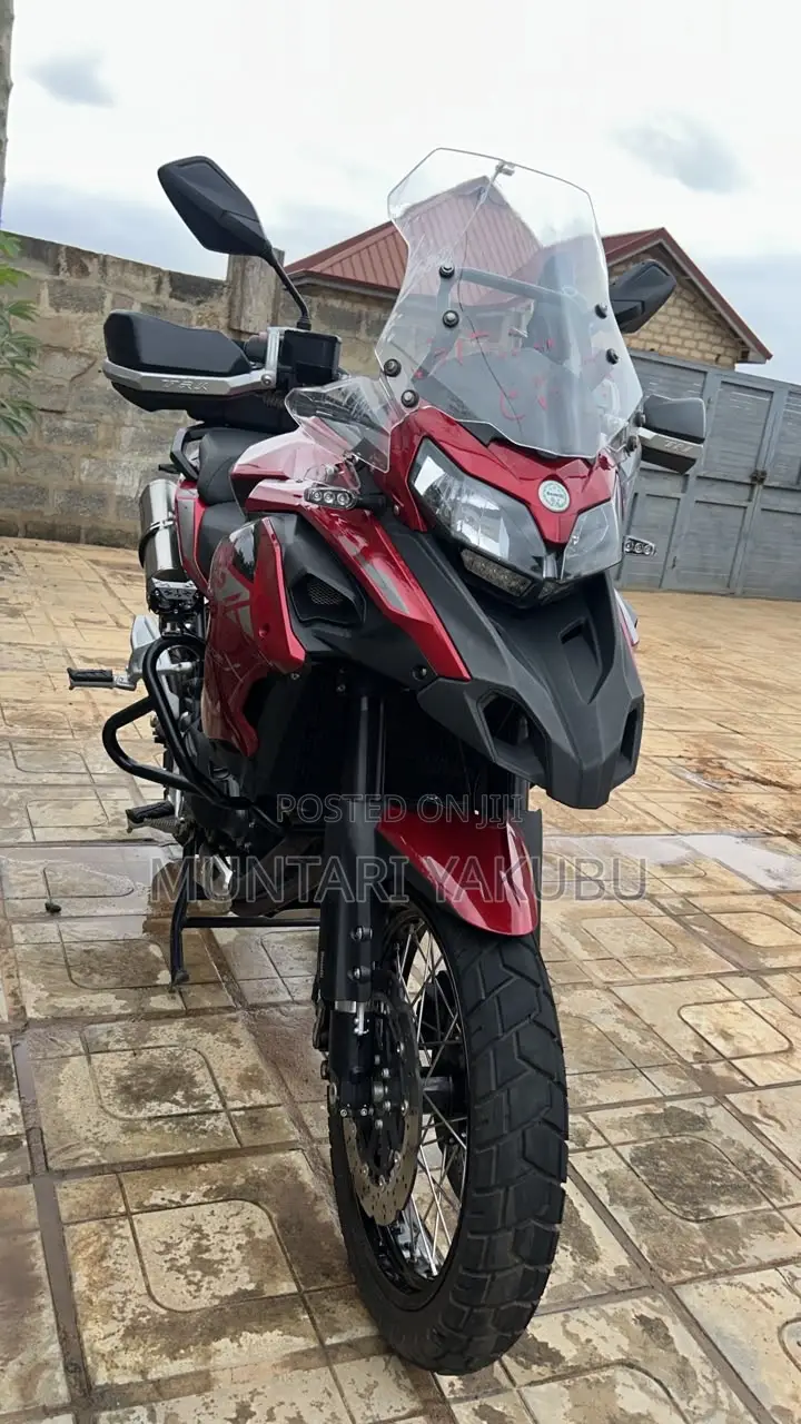 Benelli TRK 502 X 2023 Red