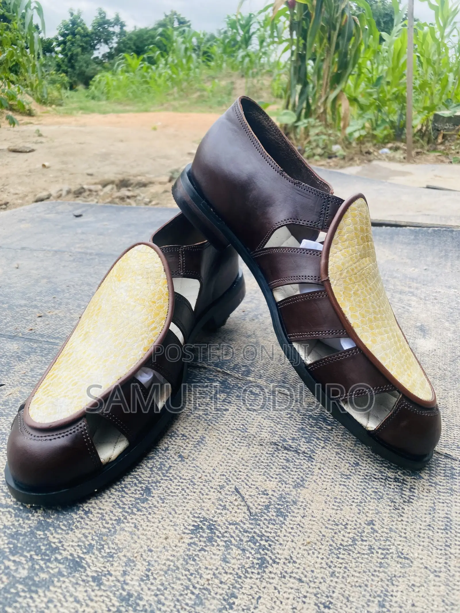Gee Orinal Shoes