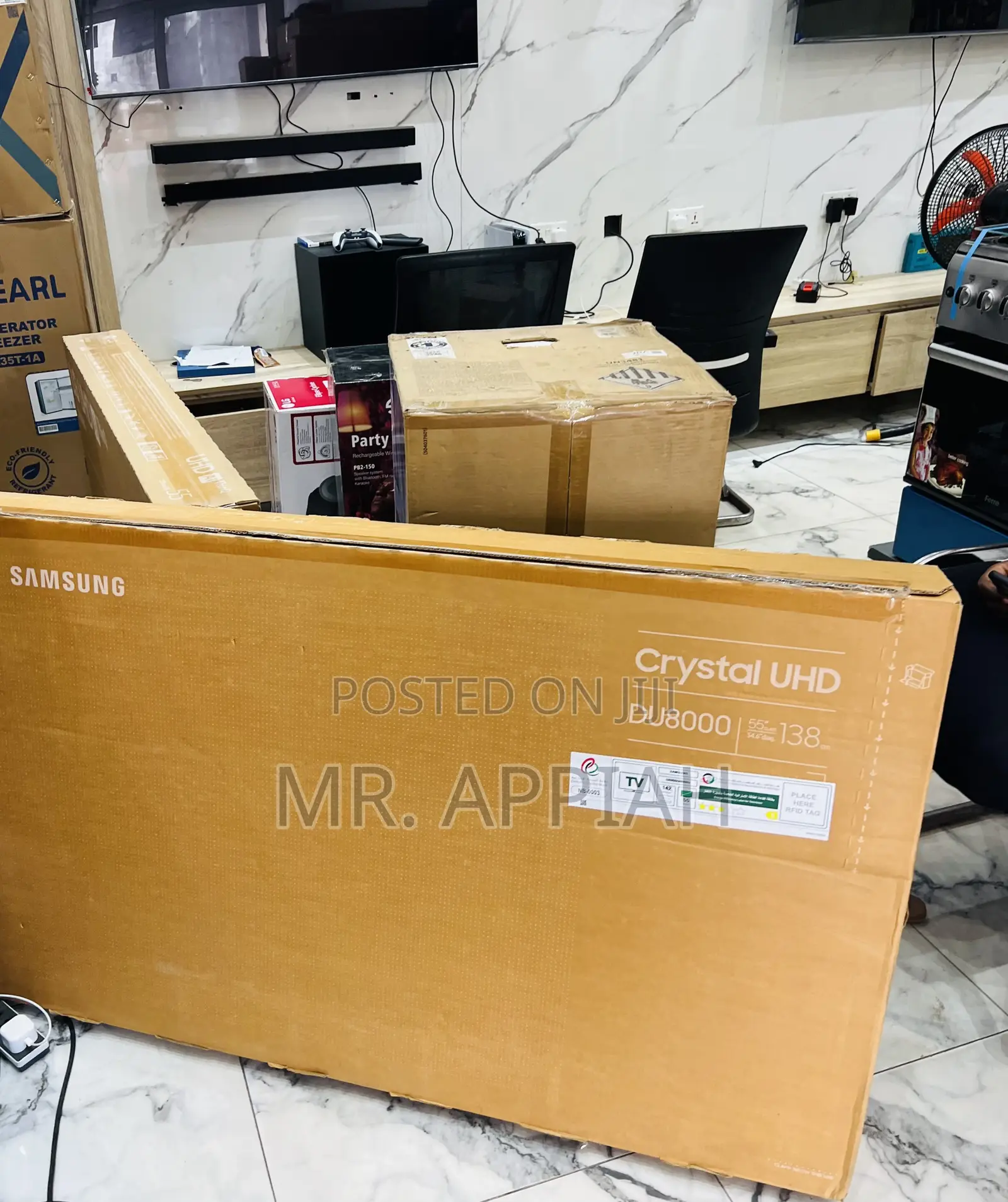 Super Classic Samsung Crystal Uhd Smart Tv(55du8000)55”