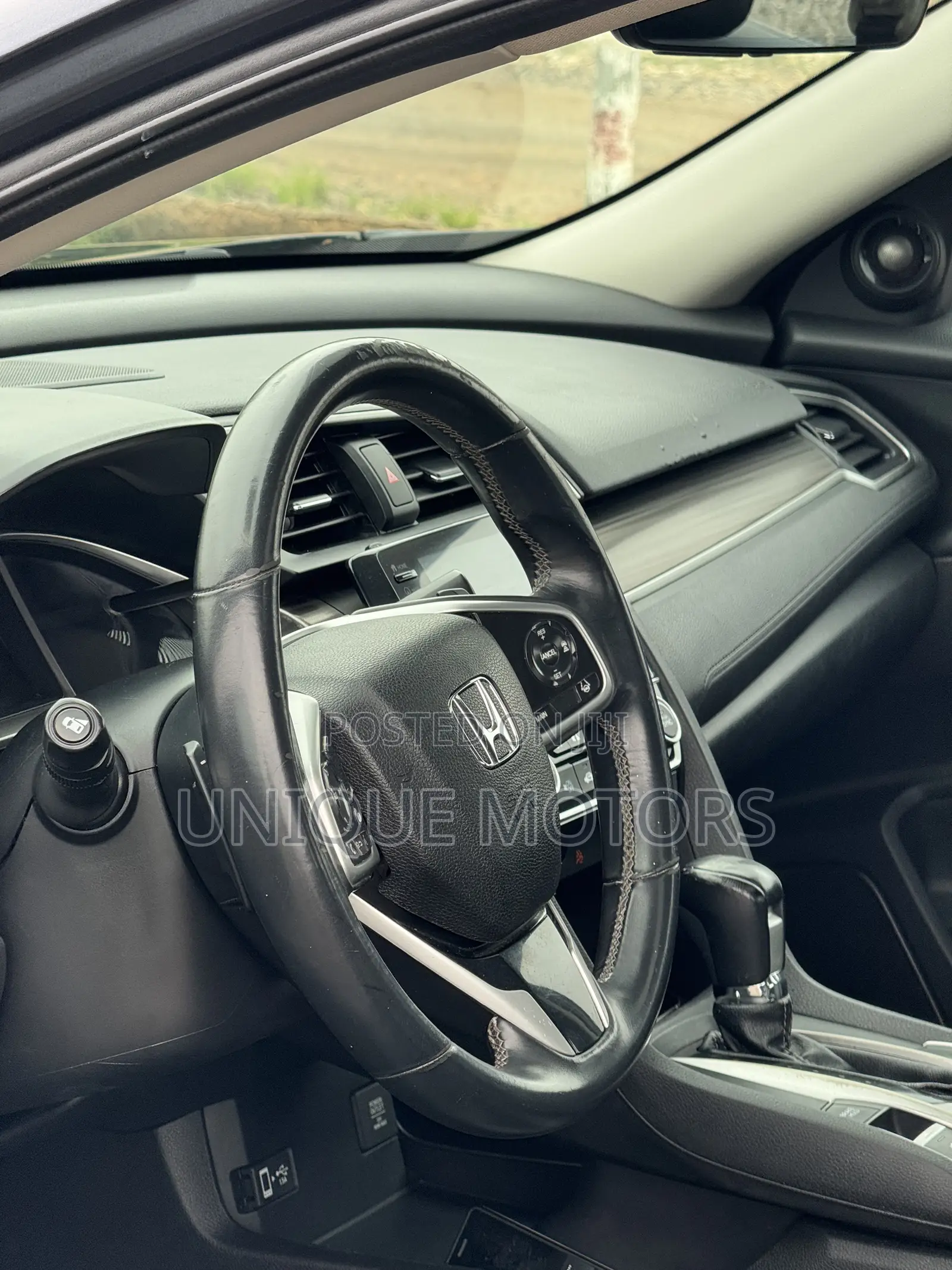 Honda Civic Touring Sedan 2020 Gray