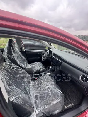 Toyota Corolla LE 4dr Sedan (1.8L 4cyl CVT) 2017 Red