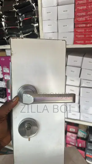 Seperate Door Lock