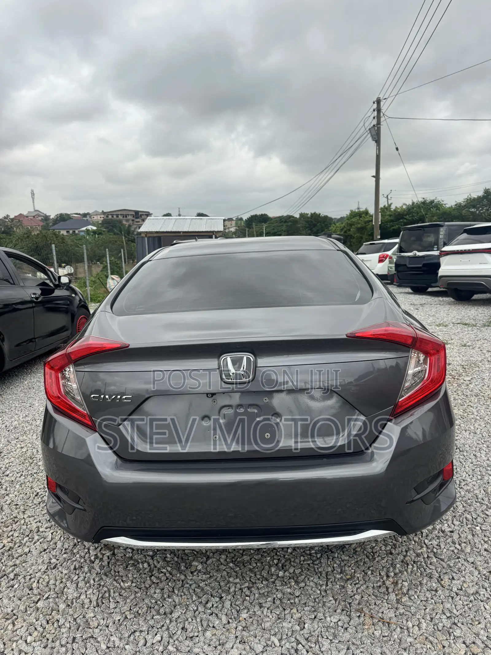 Honda Civic EX Hatchback 2020 Gray